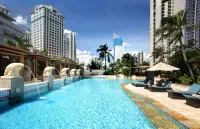 AYANA Midplaza Jakarta - Romantisk
