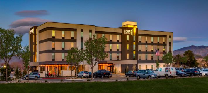 Home2 Suites by Hilton Reno Hotéis em Reno