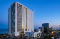 Hilton Grand Vacations Club Ocean Enclave Myrtle Beach Hotel berhampiran Seaboard Commons
