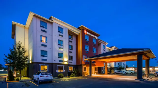 Best Western Plus Estevan Inn  Suites