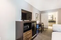 Econo Lodge Inn & Suites North Little Rock Near Riverfront - ペット同伴可