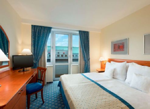 Ramada by Wyndham Prague City Centre