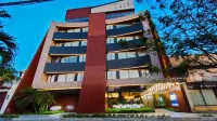 Tryp by Wyndham Santa Cruz Hotels in Santa Cruz