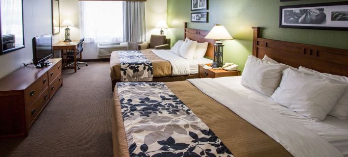 Sleep Inn & Suites Conference Center Eau Claire North Hotels in Chippewa County