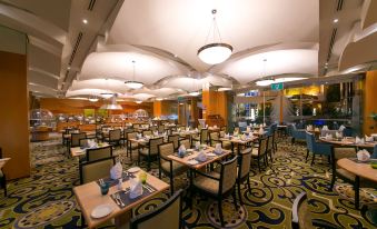 Oryx Grand Jebel Hafeet Hotel