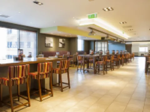 Premier Inn Woking Town Centre Hotels in Woking