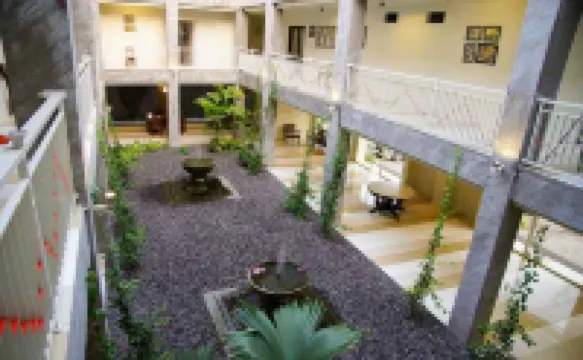 Marni Mulya Guest House