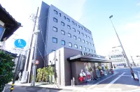 HOTEL LiVEMAX Kanazawa Ekimae Hotel dekat Gunung Utatsu