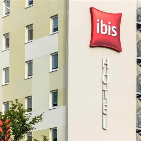 Ibis Stuttgart Airport Messe Отели рядом с достопримечательностью «Развлекательный комплекс SI-Centrum в Штутгарте»
