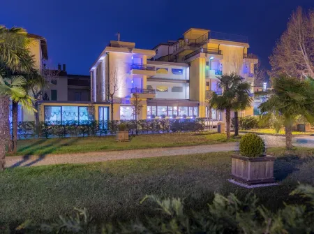 Hotel Montebello Отели в г. Монтекатини-Терме