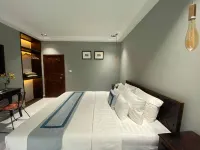 Reasmey Cheanich Hotel 캄퐁참 호텔