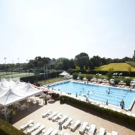 Green Garden Resort - Smart Hotel