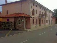 Špacapanova 屋