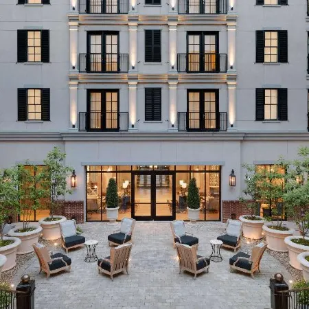 The Harpeth Franklin Downtown, Curio Collection by Hilton