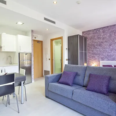Aparthotel Rambla108 Hotels near Portaferrissa Street