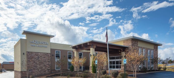 La Quinta Inn & Suites by Wyndham Chattanooga - East Ridge Hotels in Hamilton County
