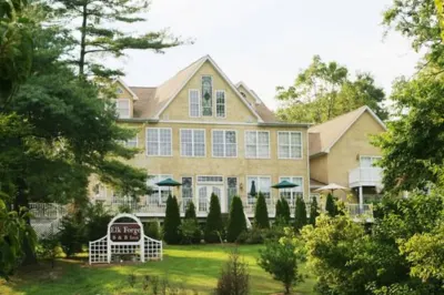 Elk Forge Bed and Breakfast Hotels in North East