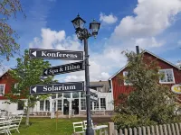 Lanthotell Lögnäs Gård Hotels in Laholm