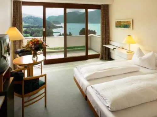 Landzeit Motor-Hotel Mondsee Hotels in Gemeinde Unterach am Attersee