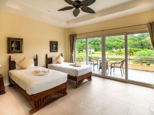 Little Sunshine Boutique Beach Resort & Spa