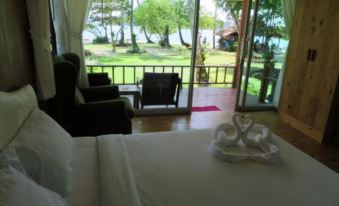 Bangbaobeach Resort