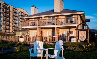 Inn at the Prom Oceanfront