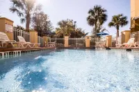 Comfort Suites Orlando Airport Hotels in Belle Isle
