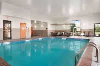 Wingate by Wyndham Vienna/Parkersburg/Marietta - 2 Sao
