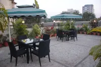 Hotel Midland - Hostel - Hostels
