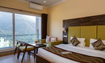 Hotel Peepal Tree - Housity