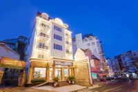 Roy Dala Hotel Отели рядом с достопримечательностью «Cam ly waterfall»