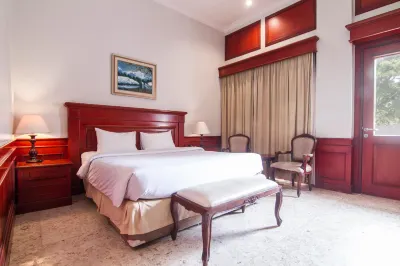 Sahira Butik Hotel Paledang Hotels near Bogor Train Station