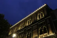 City Centro by Marriott Ciudad de México 憲法廣場附近的飯店