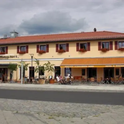 Gasthof Strausberg Nord Hotels near Postbruch