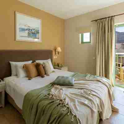 Giannoulis - Grand Bay Beach Resort (Exclusive Adults Only) Rooms