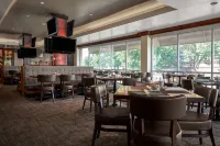 DoubleTree by Hilton Dallas - Love Field - Airport Shuttle