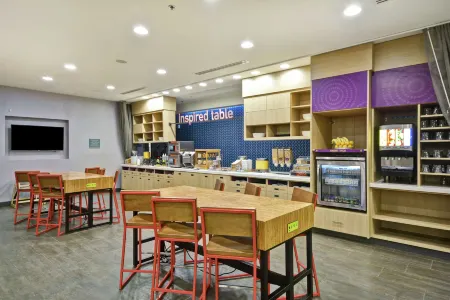 Home2 Suites by Hilton Atlanta West Lithia Springs Отели рядом с достопримечательностью «Парк штата Суитуотер Крик»