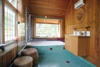 Joya Garden & Villa Studios