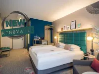 Hotel Mercure Wien Zentrum Hotels near Schottenring Metro Stop