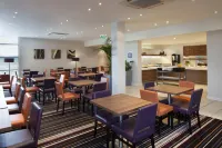 Holiday Inn Express BIRMINGHAM - WALSALL by IHG - Aamiainen