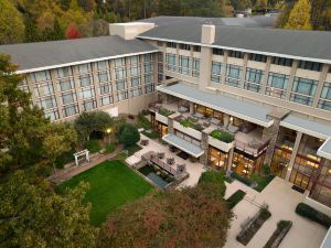 Emory Conference Center Hotel