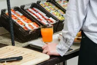 Ibis Budget Girona Costa Brava - Aamiainen