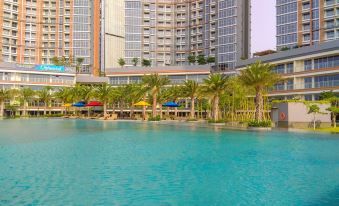 New Furnished 1Br Apartment at Gold Coast Near Pik