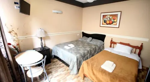 The Florian's B&B - Интернет