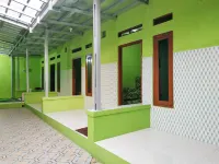 Abyasri Homestay (Khusus Wanita) Hotel dekat Masjid Agung Kabupaten Tegal
