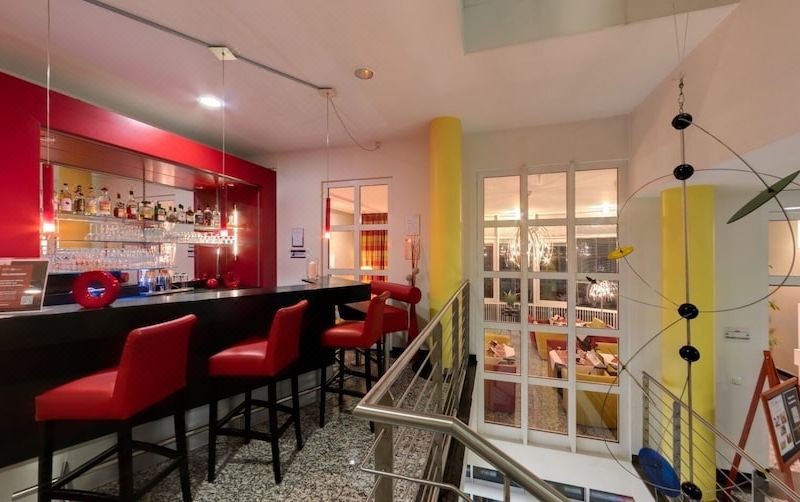 Business-Hotel Artes photo 2
