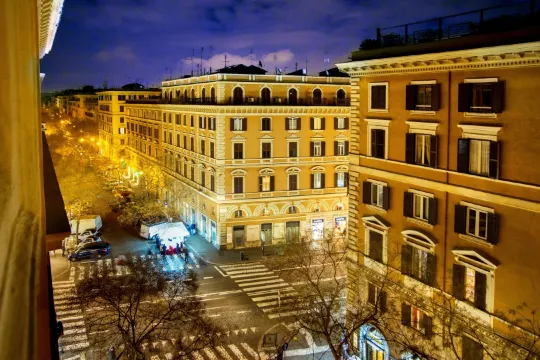 オッタヴィアーノ ゲストハウス