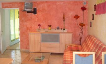 House with 3 Bedrooms in Peri, with Enclosed Garden - 20 km from The B