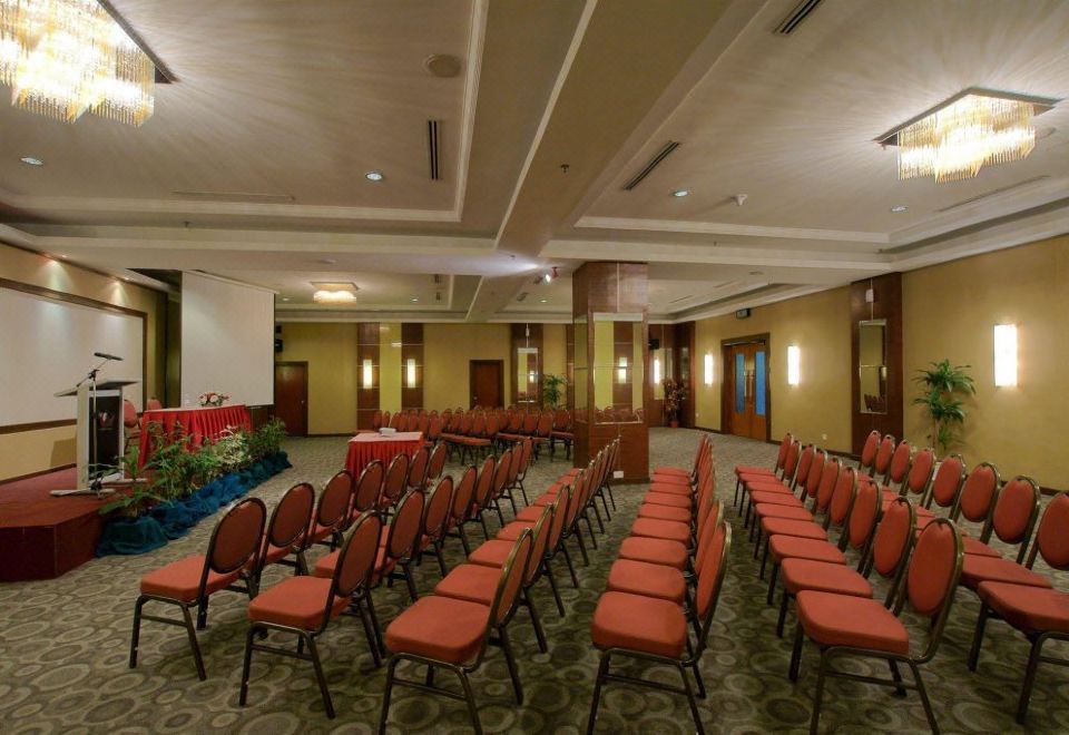 5. 크리스탈 크라운..