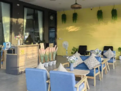 ปาป๊าคิวสวีท รีสอร์ท โรงแรมในร้อยเอ็ด